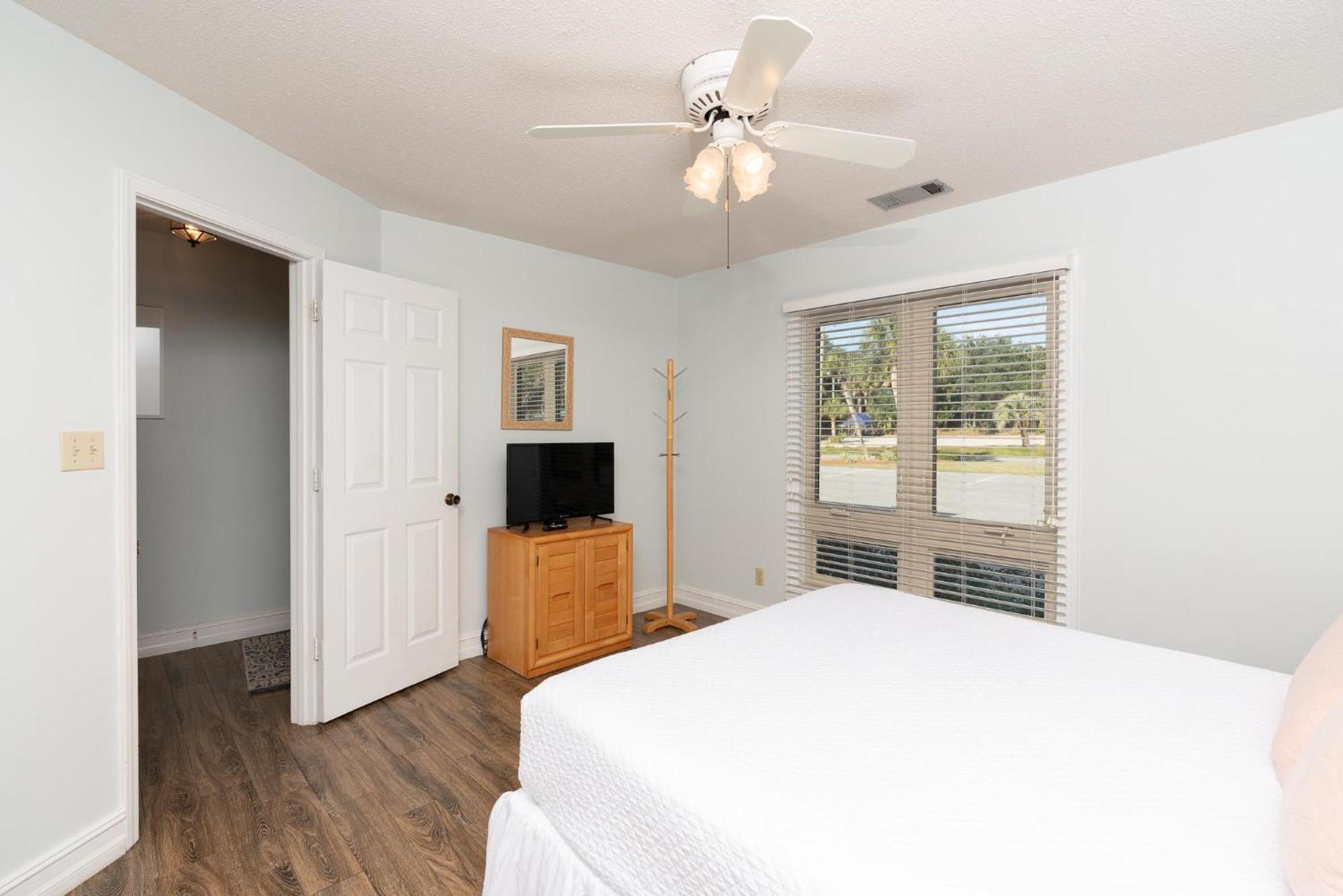 Seascape Town Home- Boardwalk 193 * Destin