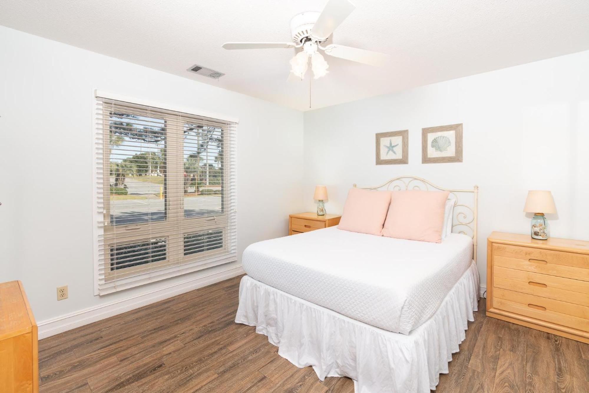 Seascape Town Home- Boardwalk 193 * Destin