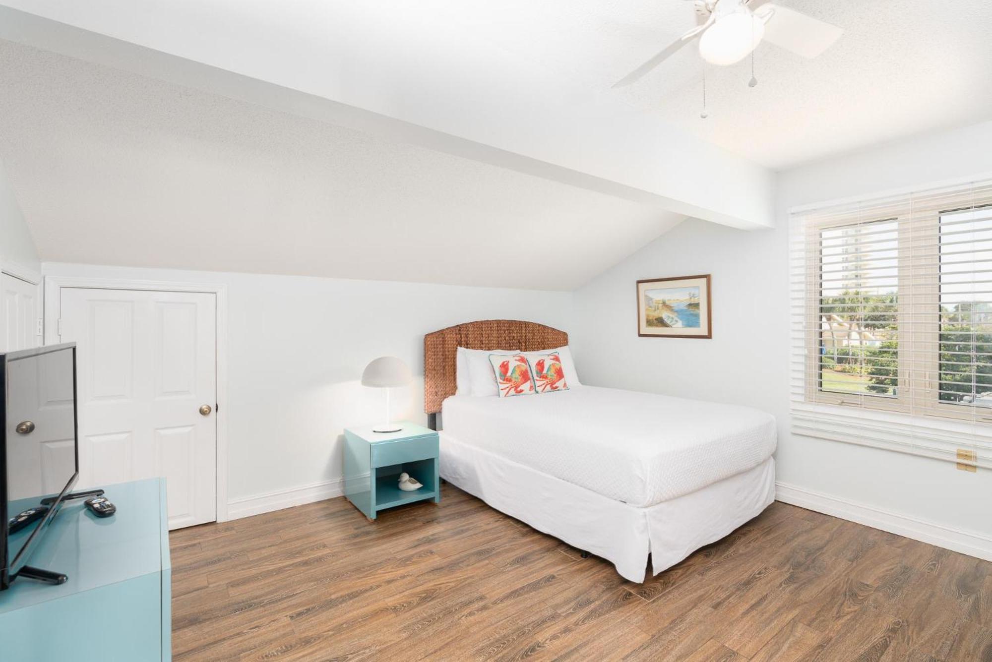 Seascape Town Home- Boardwalk 193 Destin