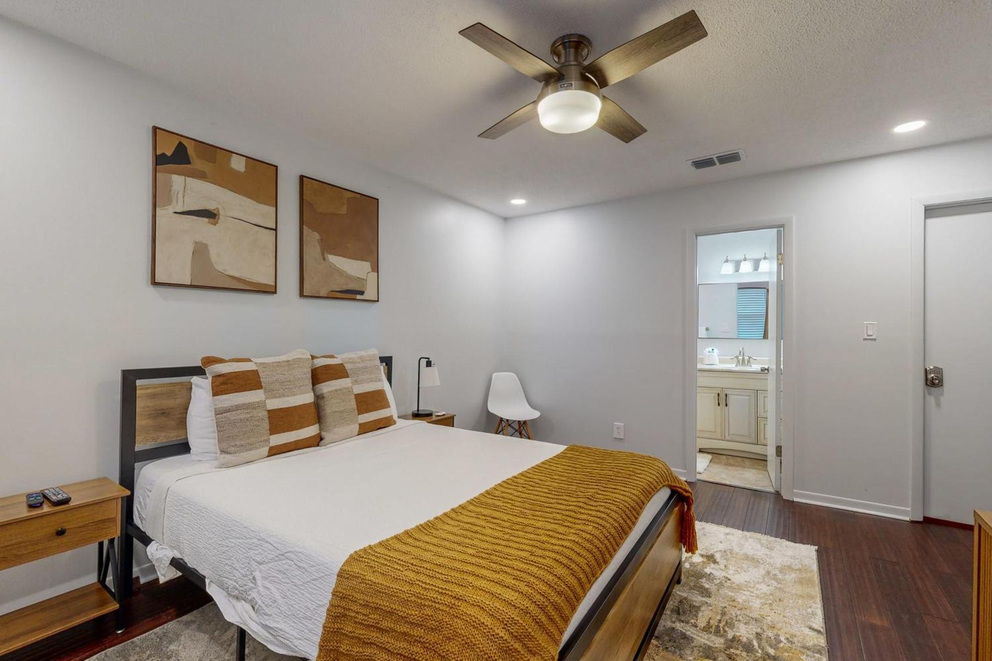 Apartment Nautical Way, Unit 111