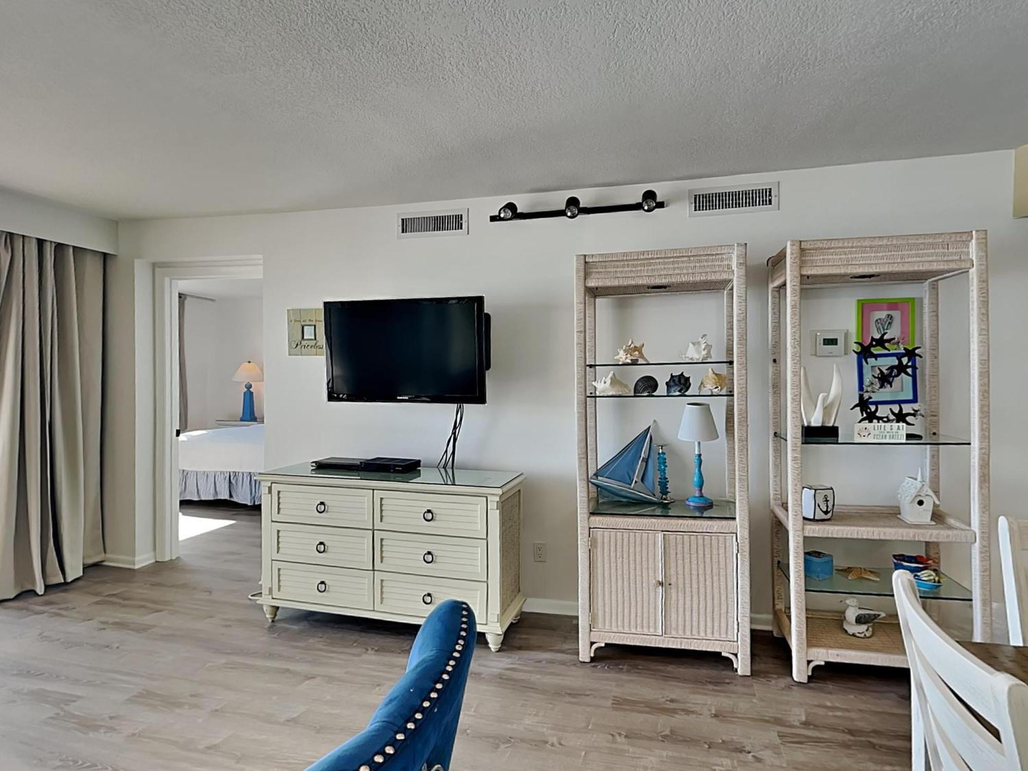 Emerald Towers 505 Apartment