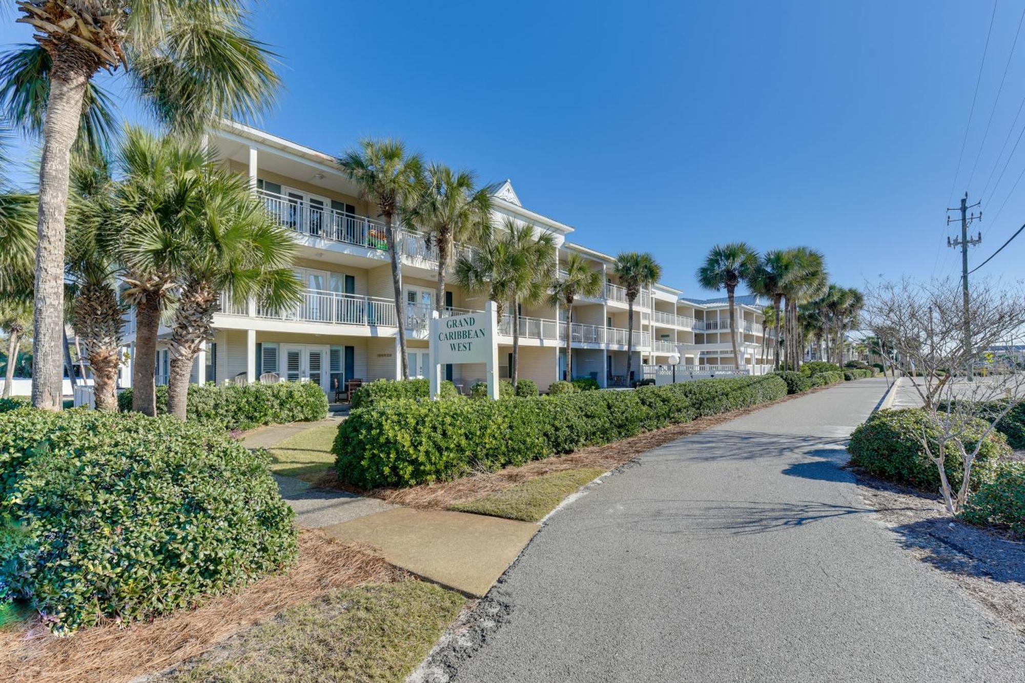 Apartment Lovely With Pool Access Walk To Beach! Destin