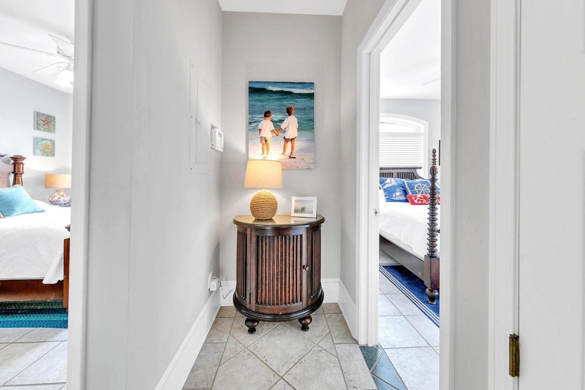 The Spyglass A 5 Bed 3 Bath House That Sleeps 14 And Just 67 Steps From The