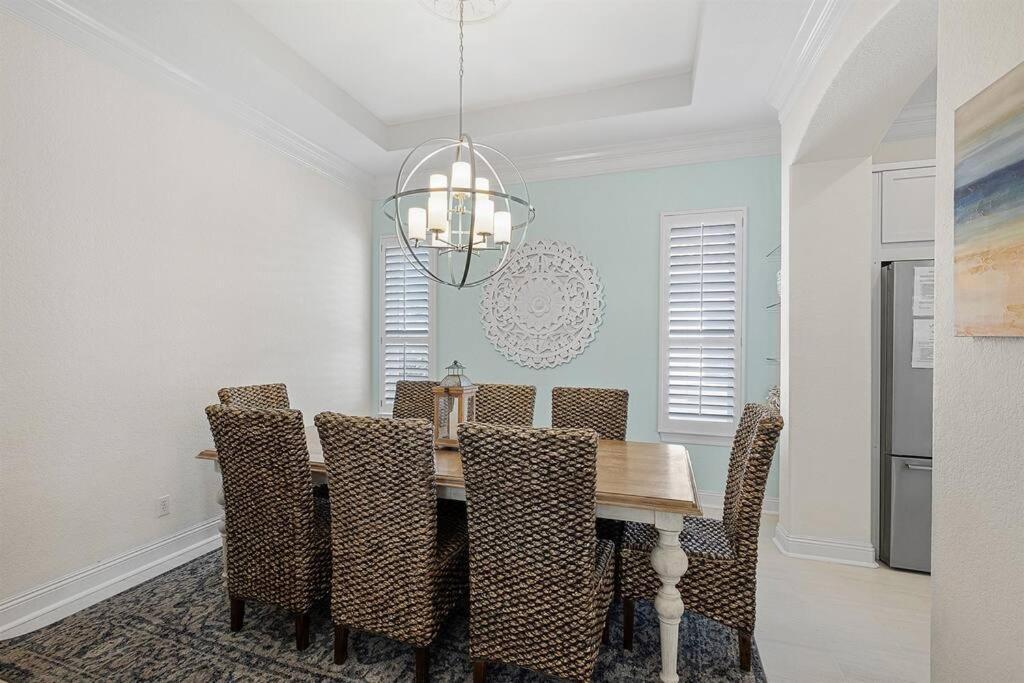 Holiday home Gulf Views 6 Bedroom Elevator Community Pool