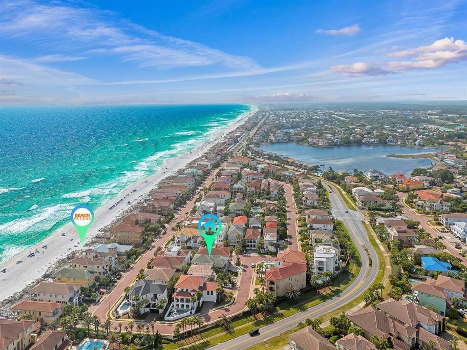 Gulf Views 6 Bedroom Elevator Community Pool