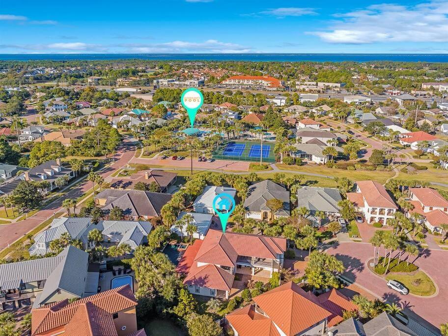 Holiday home Seas The Day Destiny East Neighborhood Private Destin
