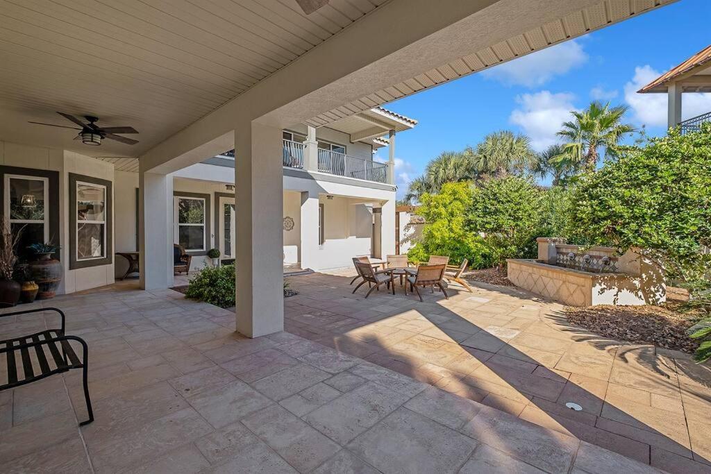 Holiday home Seas The Day Destiny East Neighborhood Private