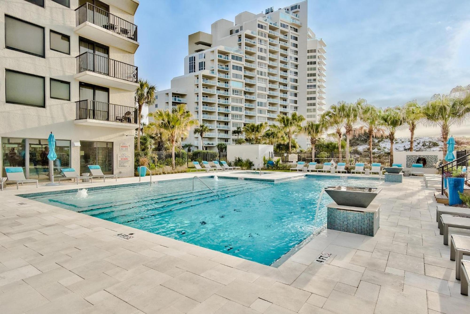 Beachside One 4065