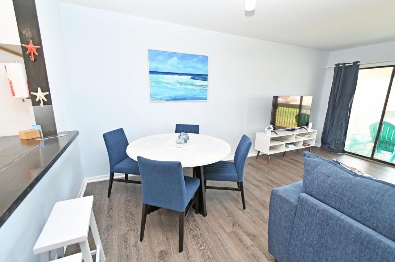 Sandpiper Cove Unit 3205 Two Bedroom On The Canal Holiday home *