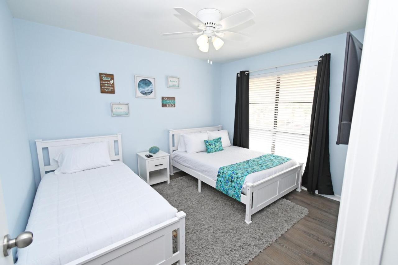Sandpiper Cove Unit 3205 Two Bedroom On The Canal Holiday home Destin