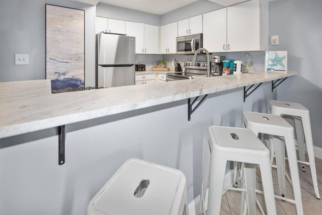 Pelican 209 Day Ever Apartment
