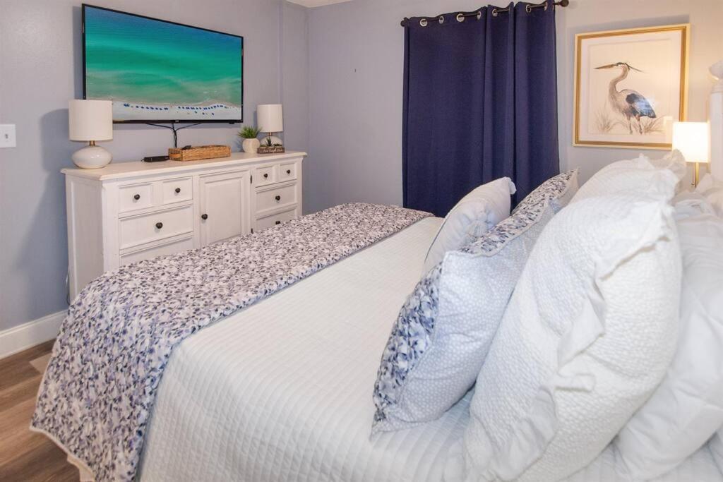 Pelican 209 Day Ever Apartment *