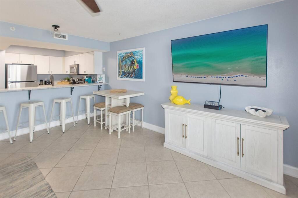 Apartment Pelican 209 Day Ever