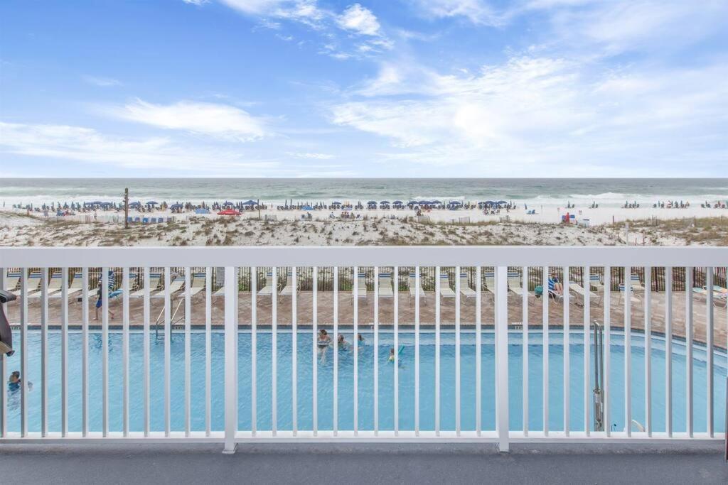 Pelican 209 Day Ever * Destin