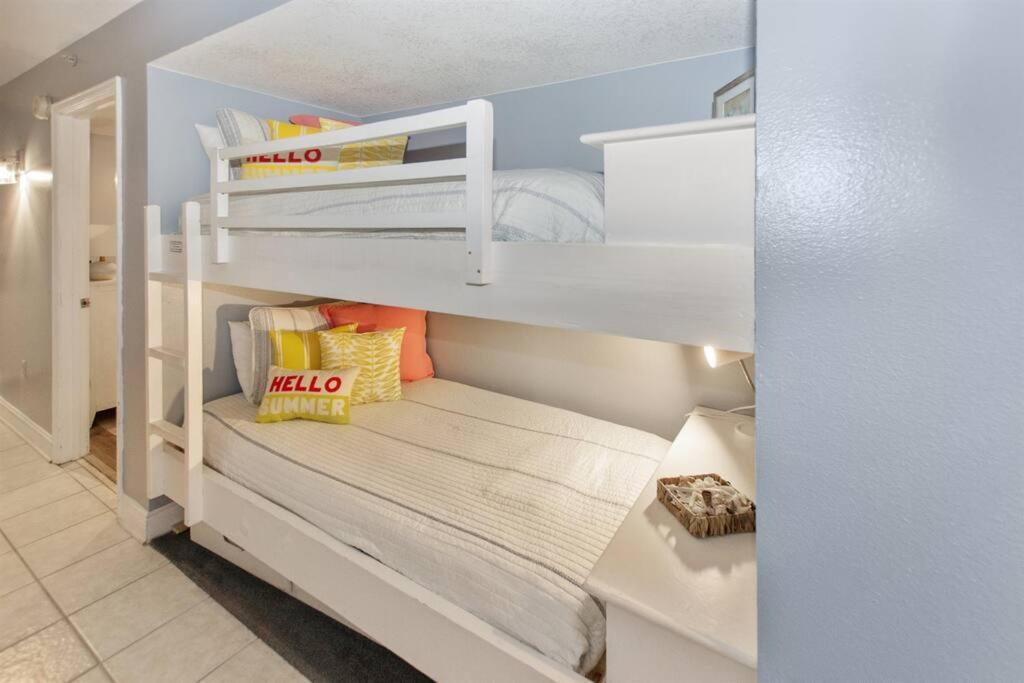 Pelican 209 Day Ever Apartment Destin