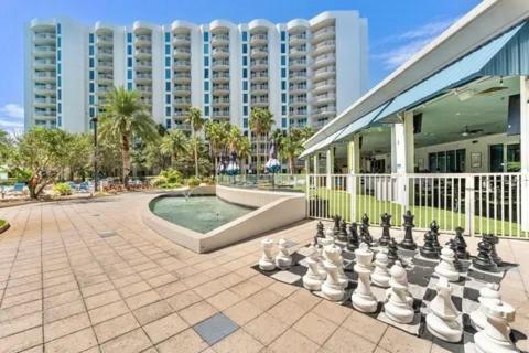 Apartment Pool View At Palms Of Destin