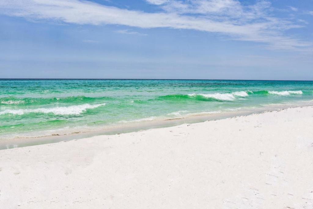 Claire De Lune With Private Access Destin