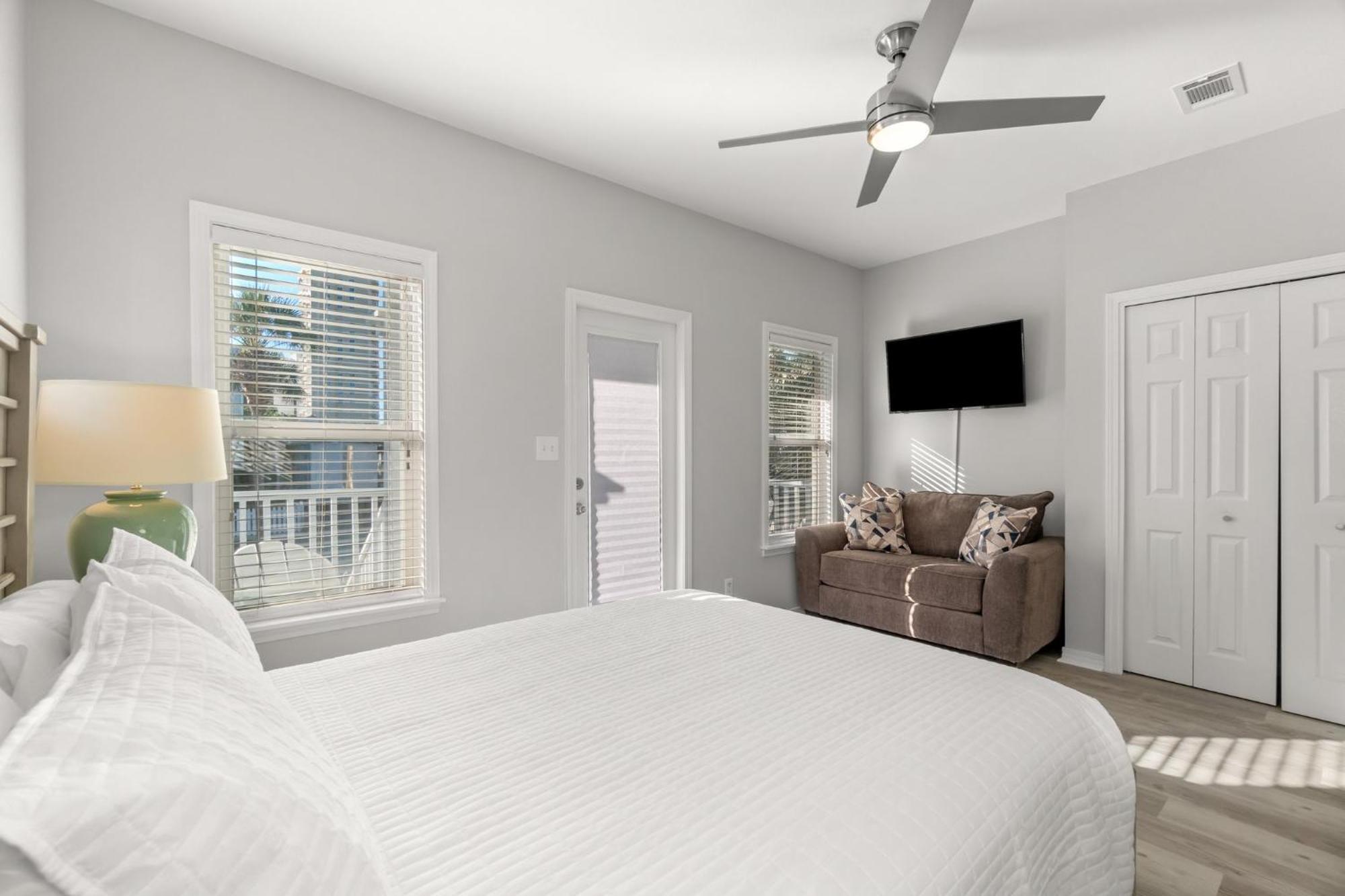 Claire De Lune With Private Access Holiday home Destin