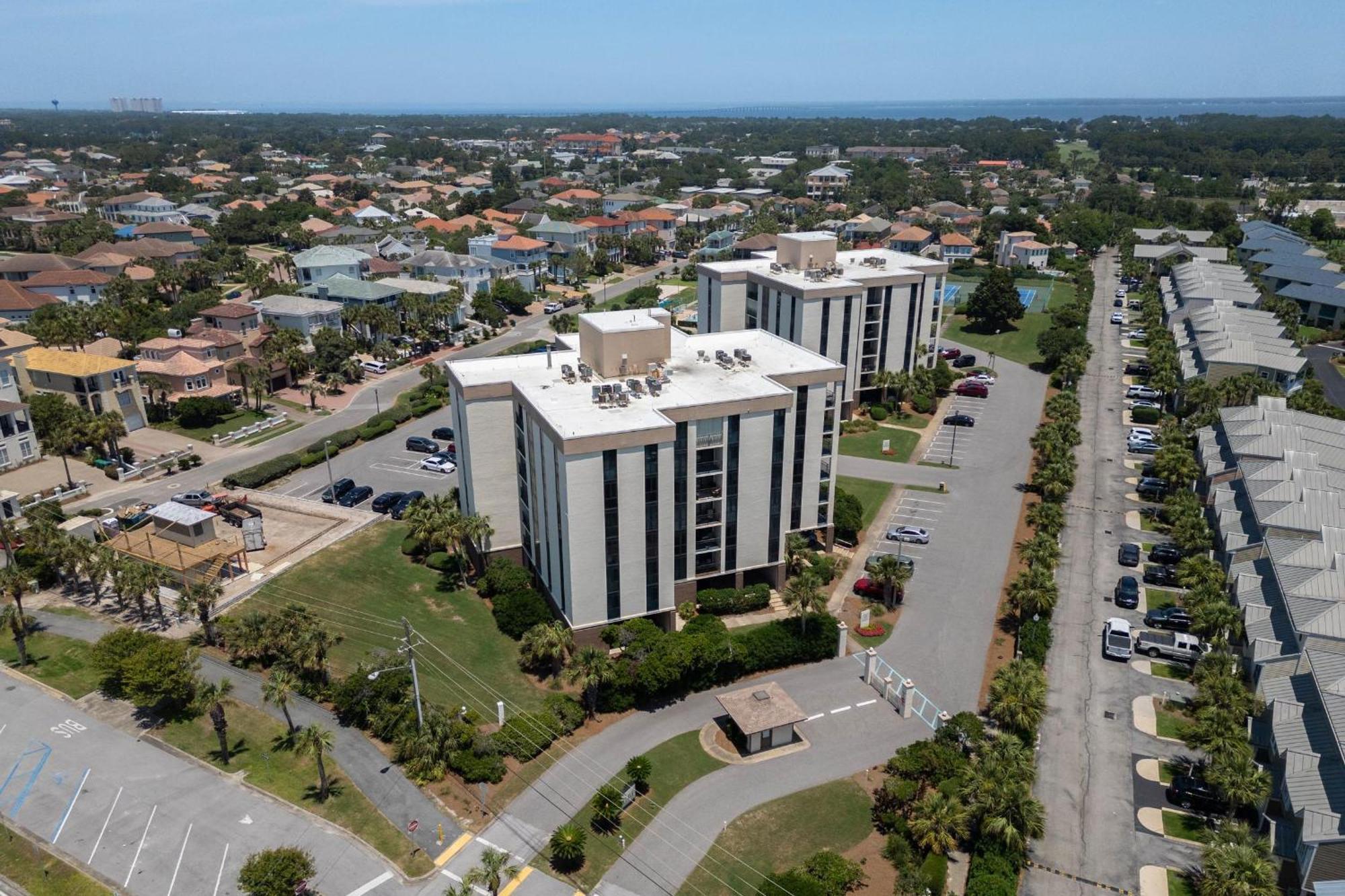 Enclave 605a Holiday home *