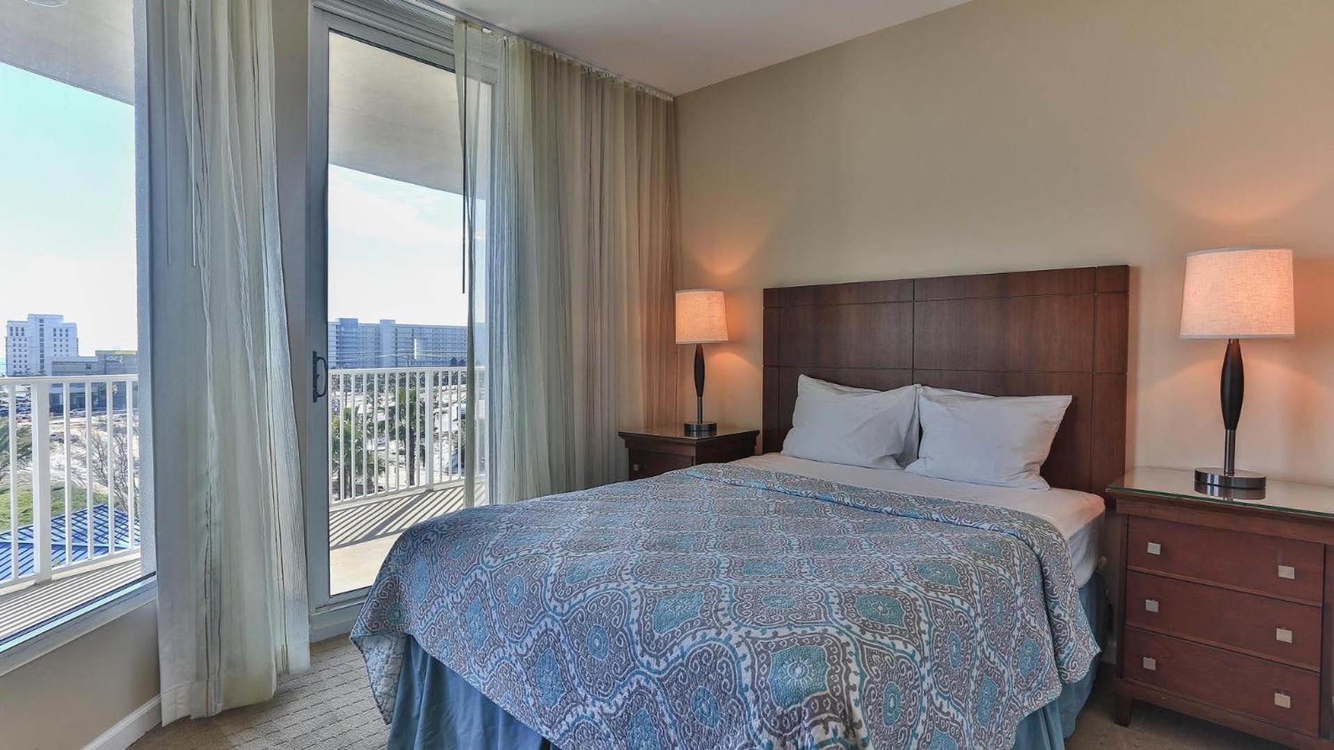 Palms Of 2517 Luxury In The Heart Of Destin!!! Holiday home Destin