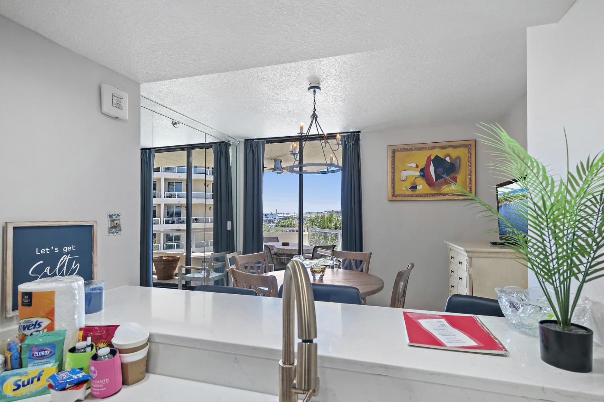 East Pass Towers 303n Apartment *