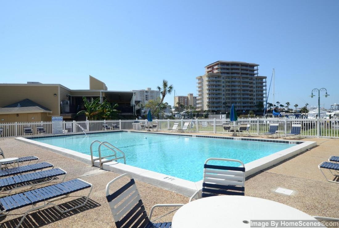 Sandpiper Cove Unit1064 Holiday home Destin