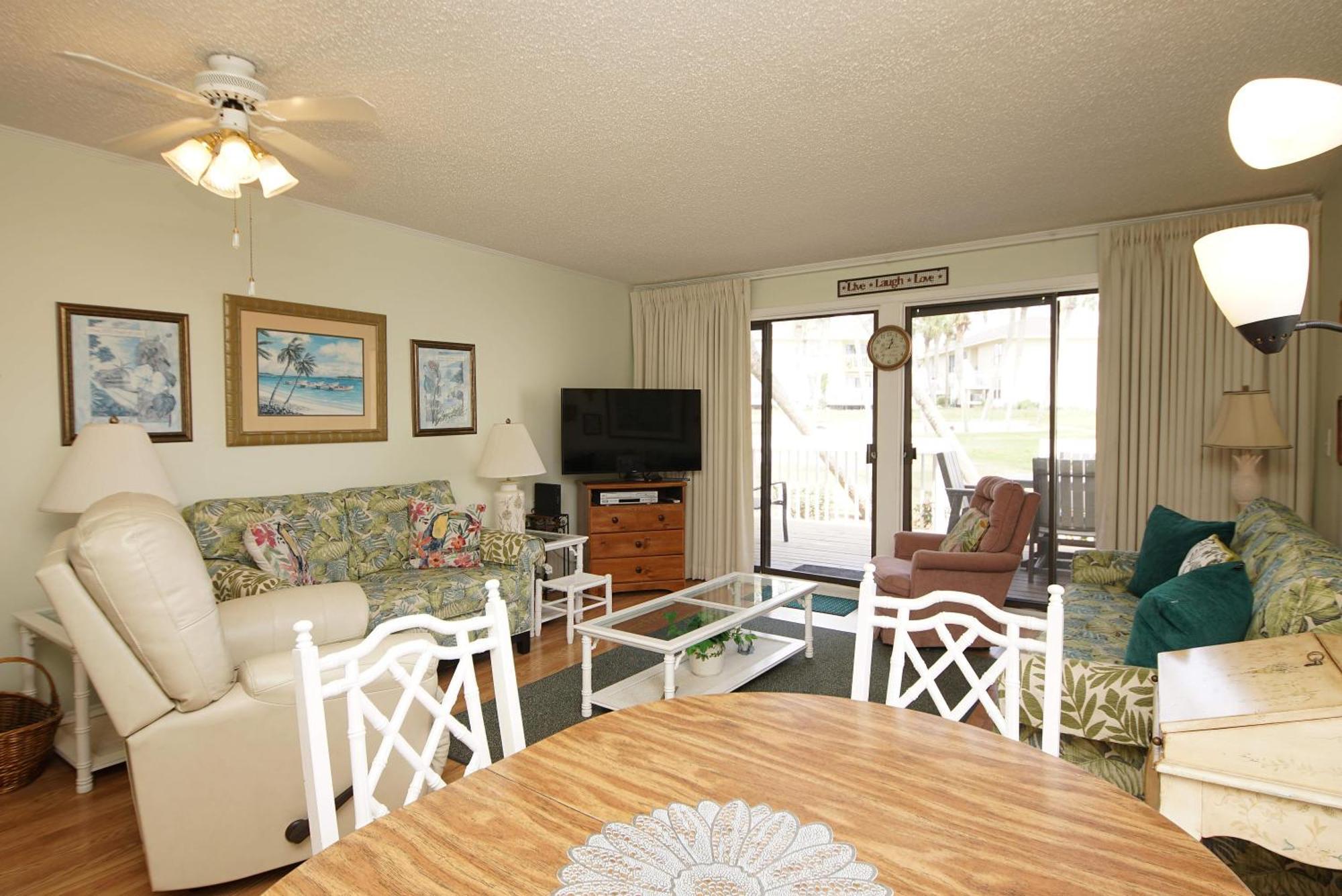 Sandpiper Cove Unit1064 Holiday home Destin