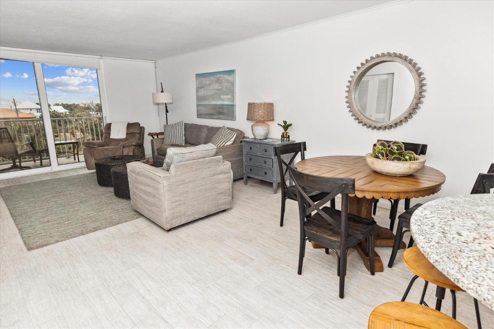 Dolphin Point 404a- By Isle Apartment *