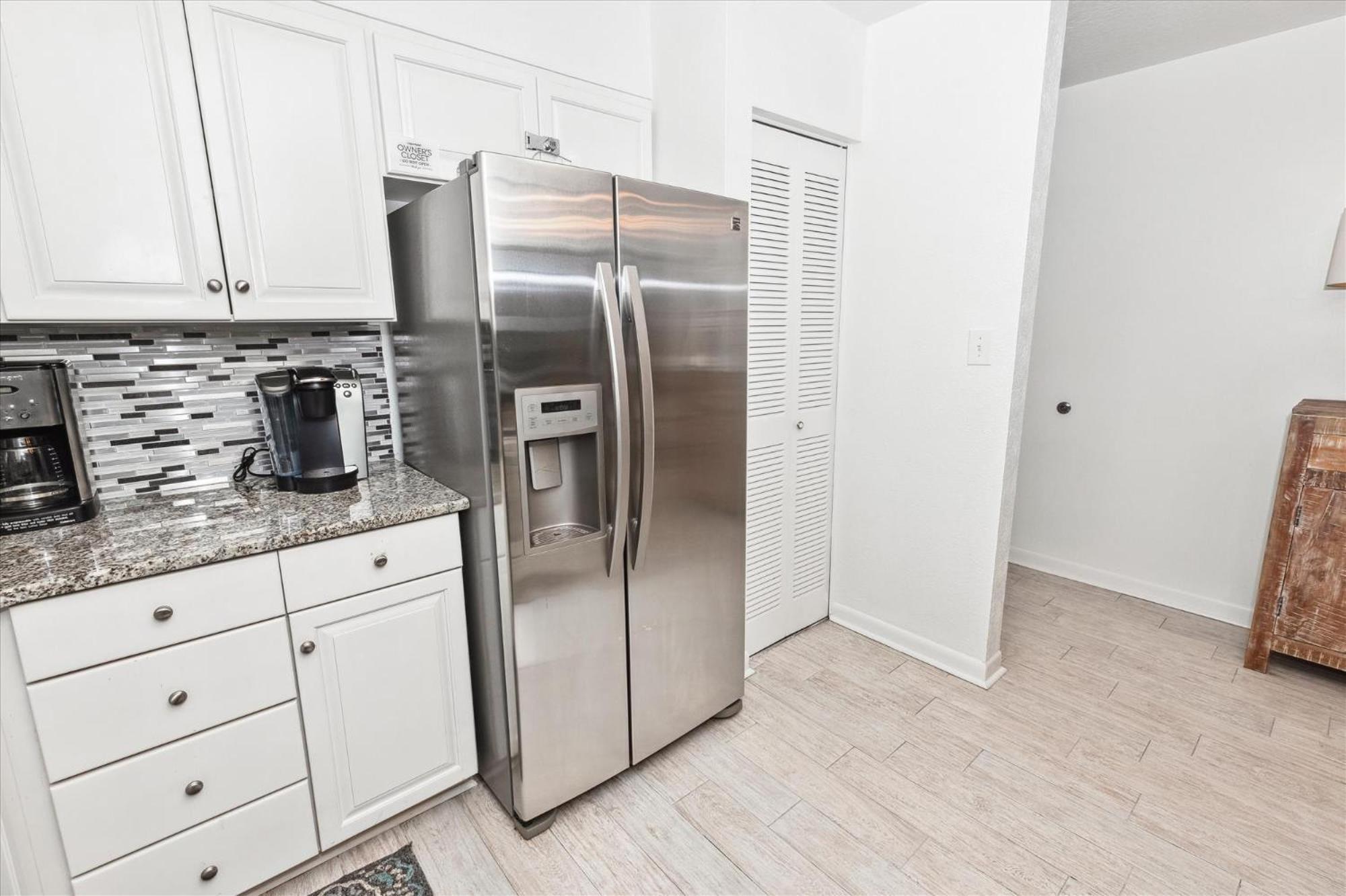 Dolphin Point 404a- By Isle Apartment Destin