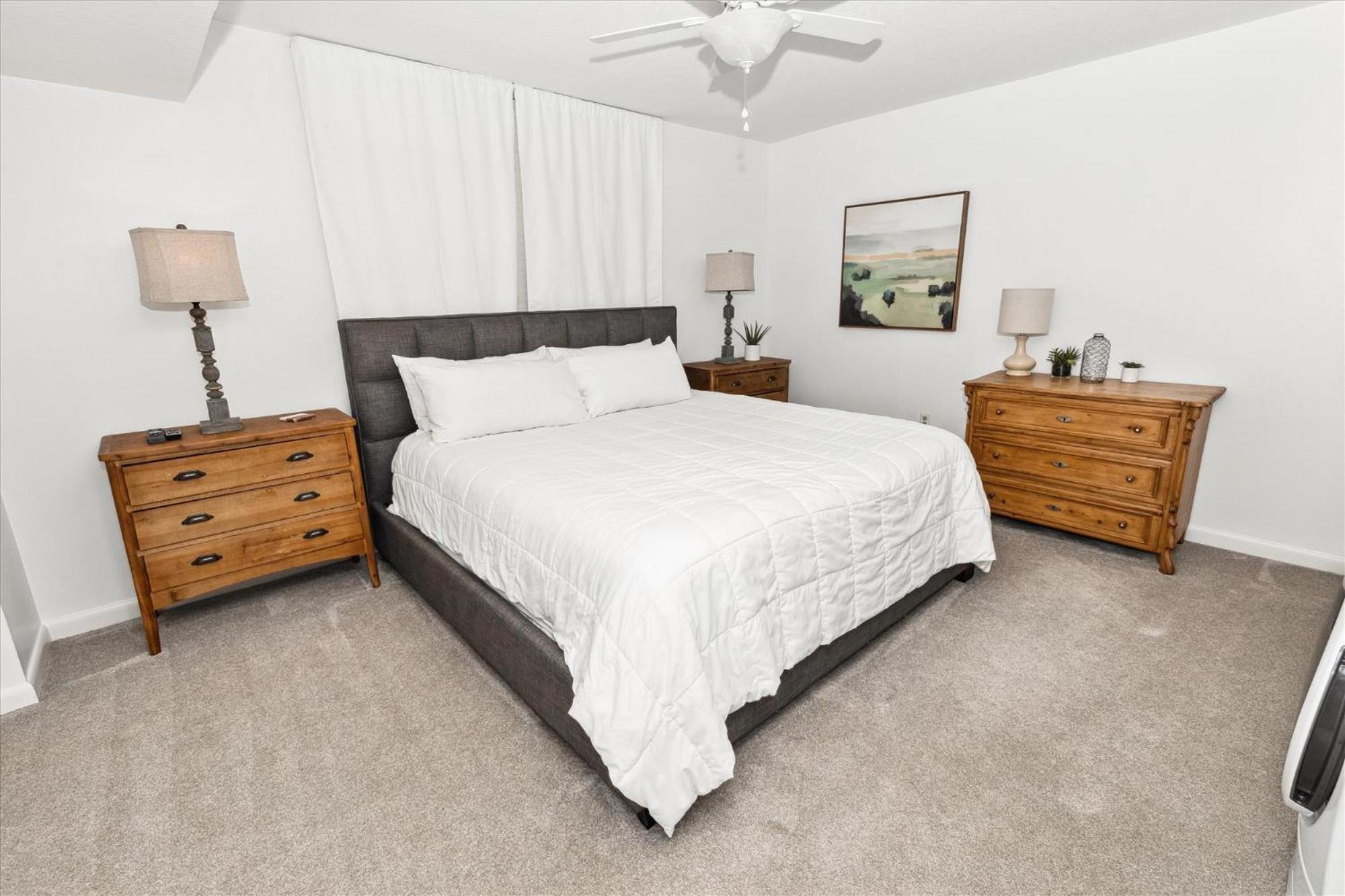 Dolphin Point 404a- By Isle Apartment Destin