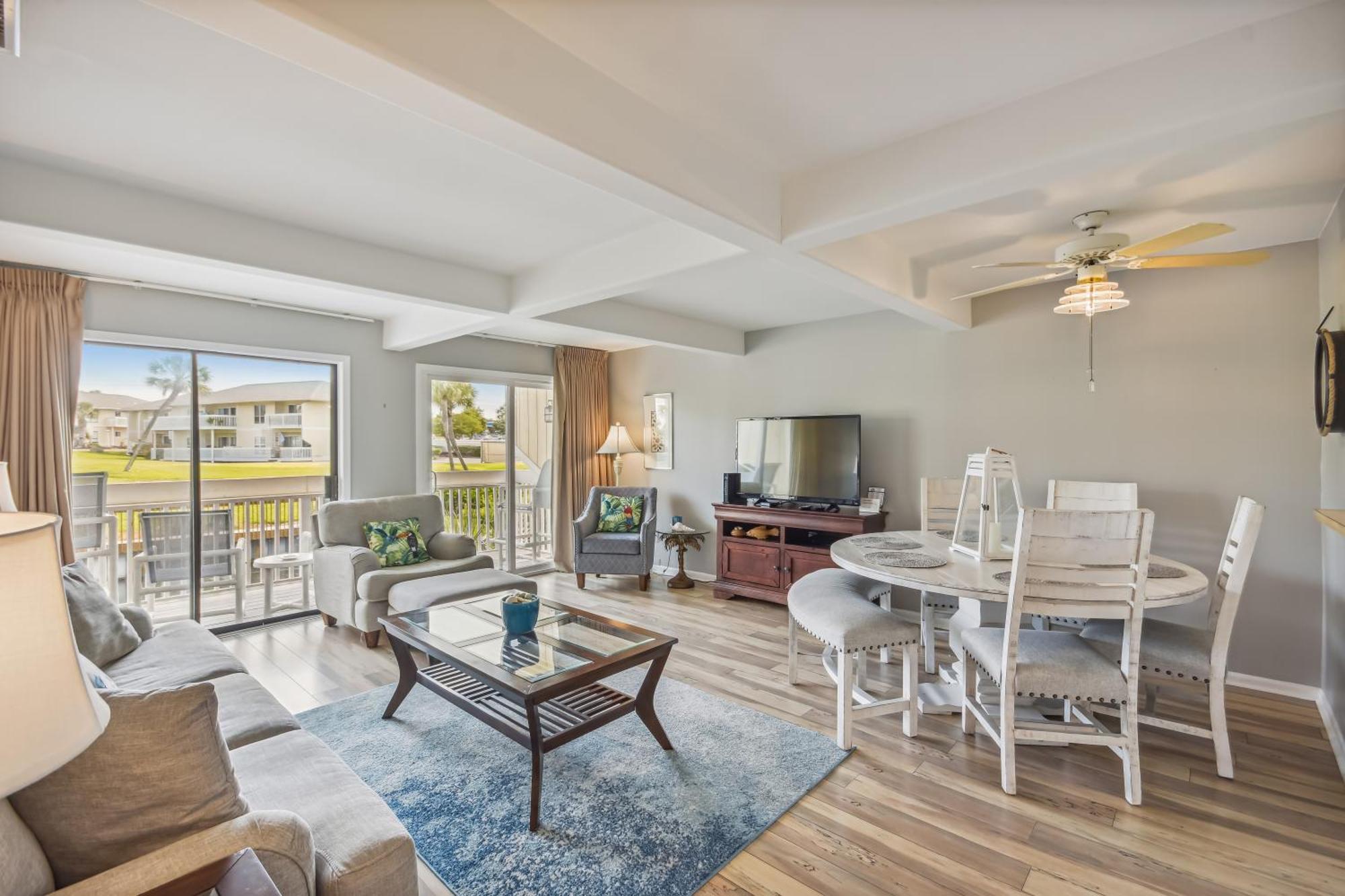 Sandpiper Cove 3104- By Isle Apartment *
