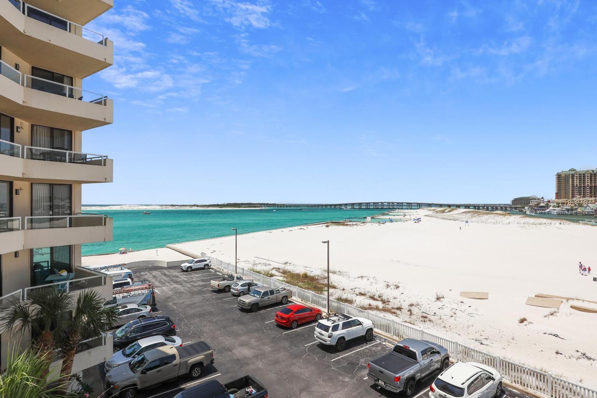 East Pass Towers 305- By Isle Apartment
