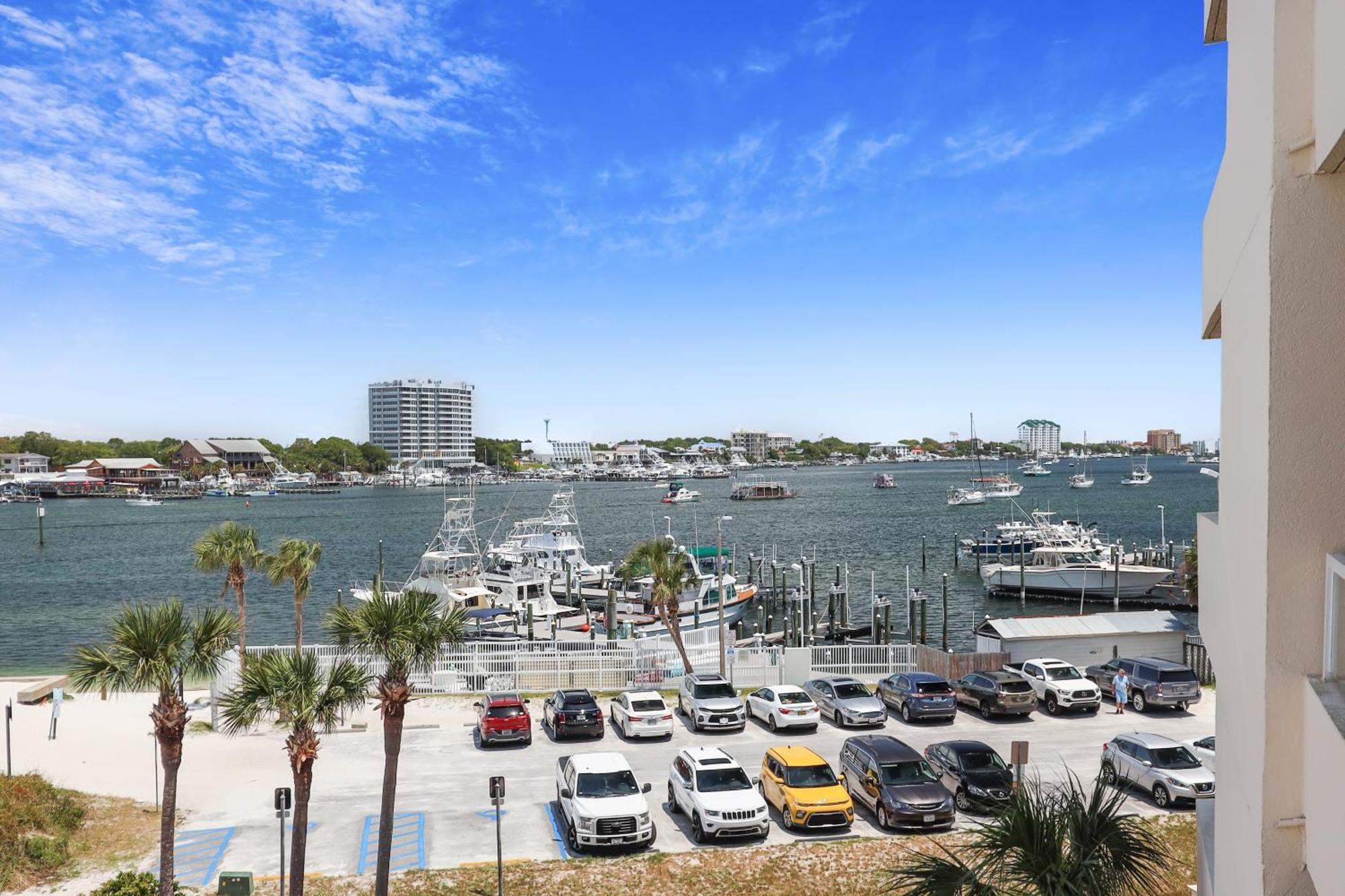East Pass Towers 305- By Isle Destin