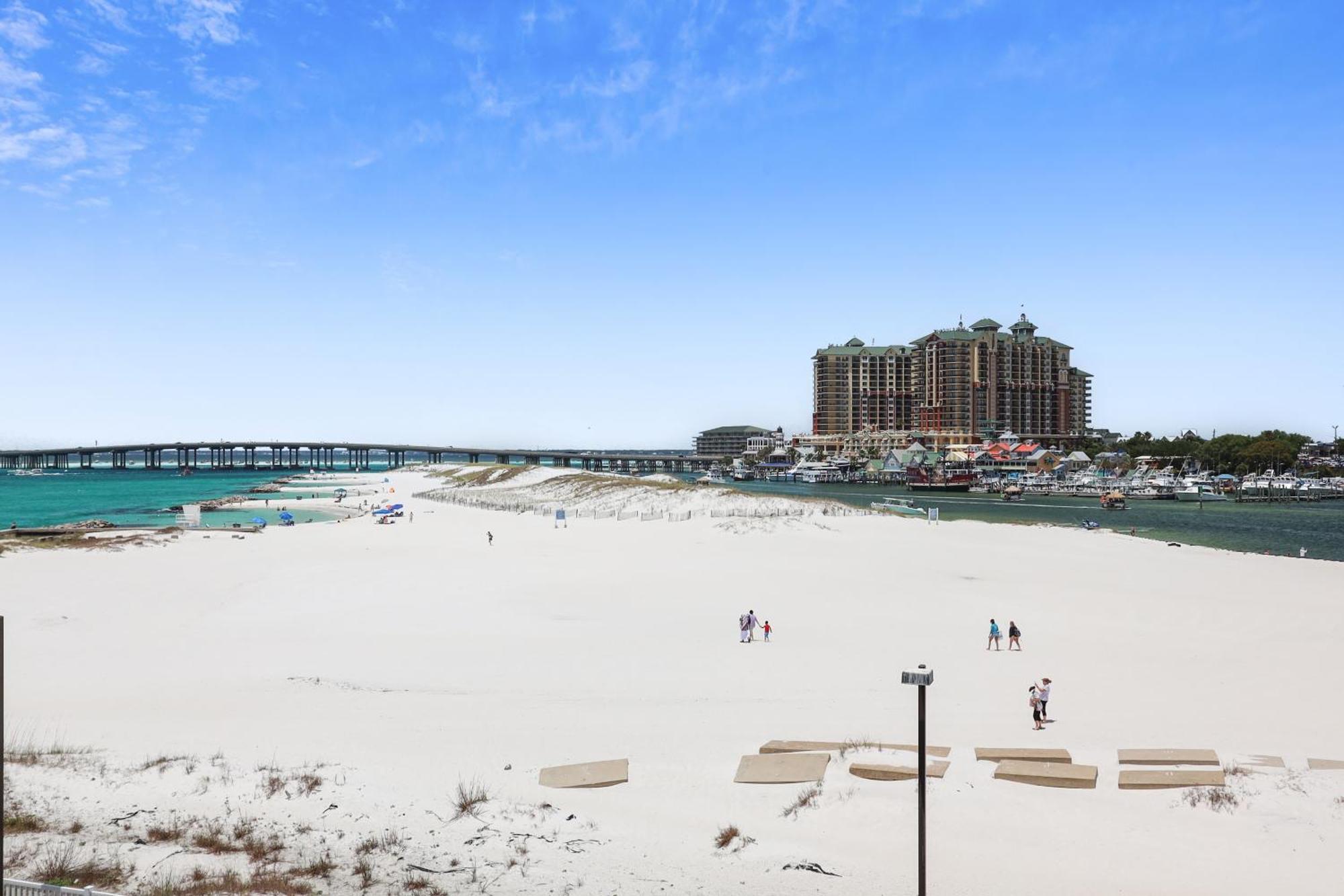 East Pass Towers 305- By Isle * Destin