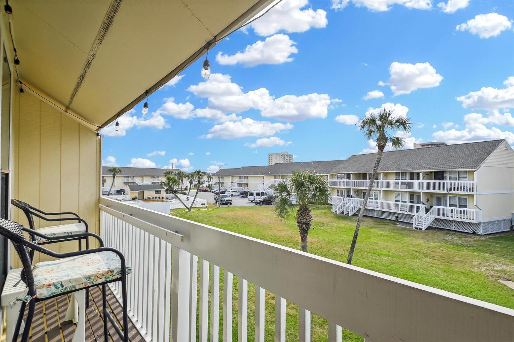 Sandpiper Cove 8226- By Isle Apartment *