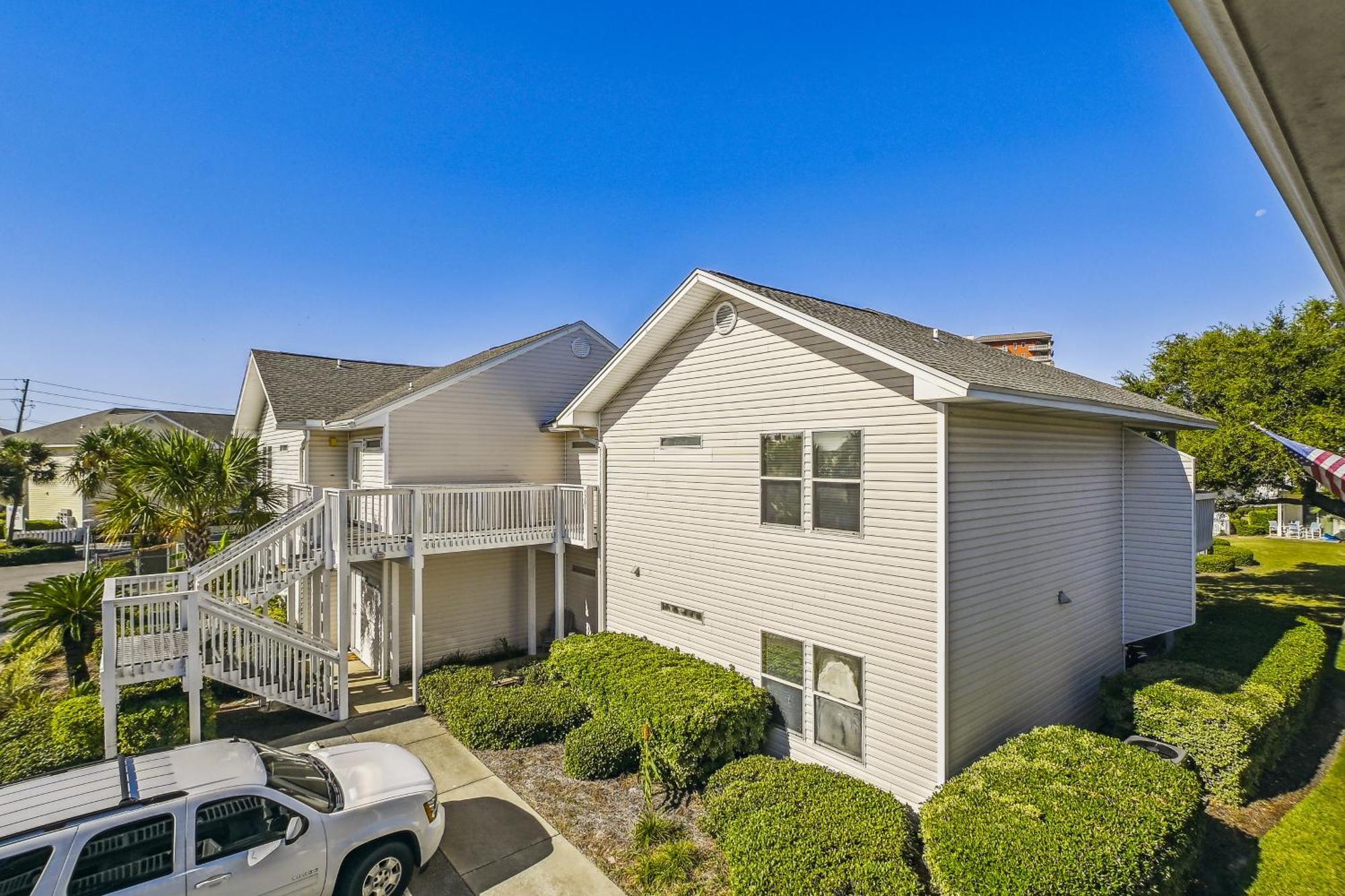 Apartment Sandpiper Cove 7201- By Isle *
