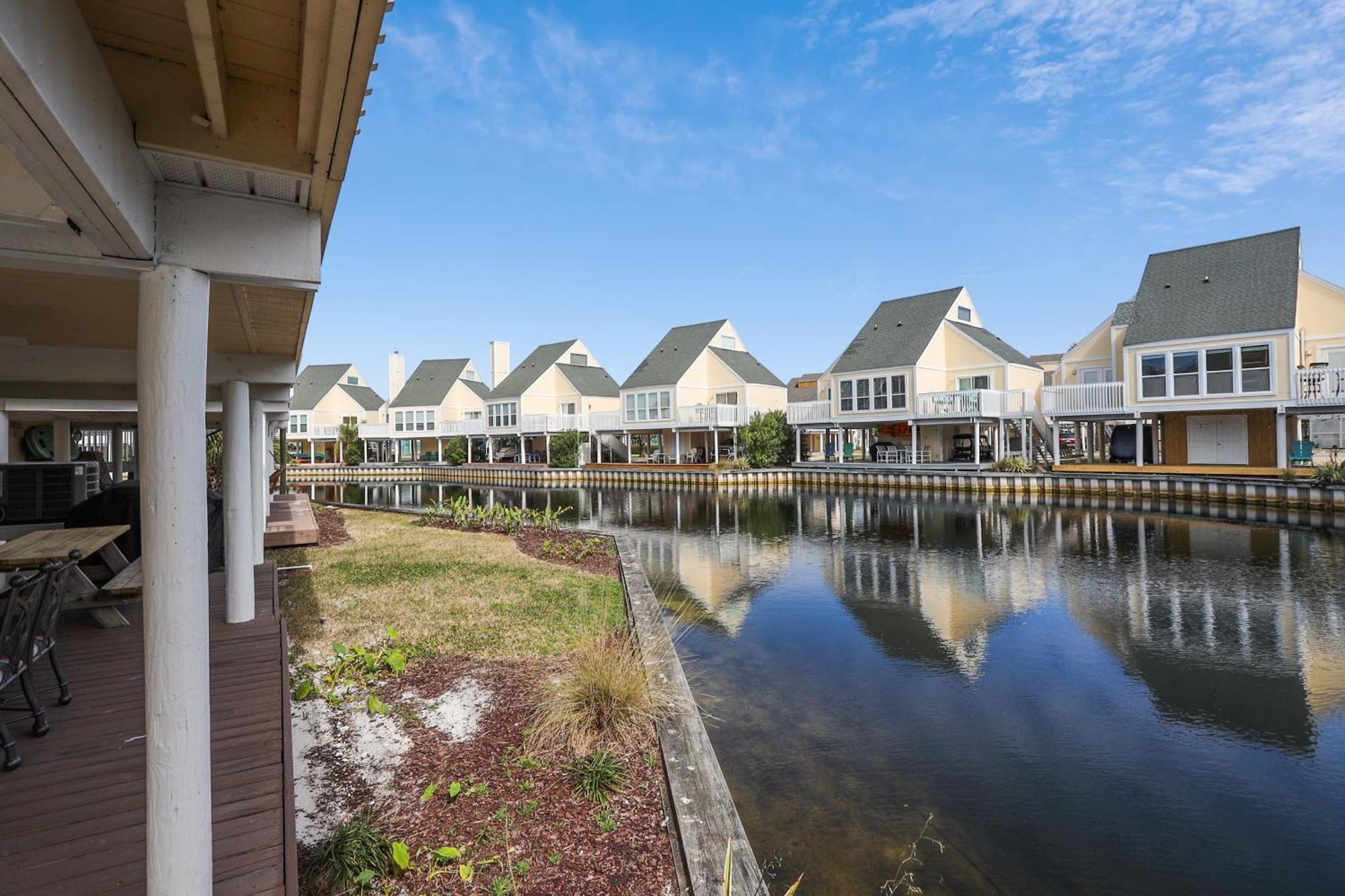 Sandpiper Cove 0012- By Isle *
