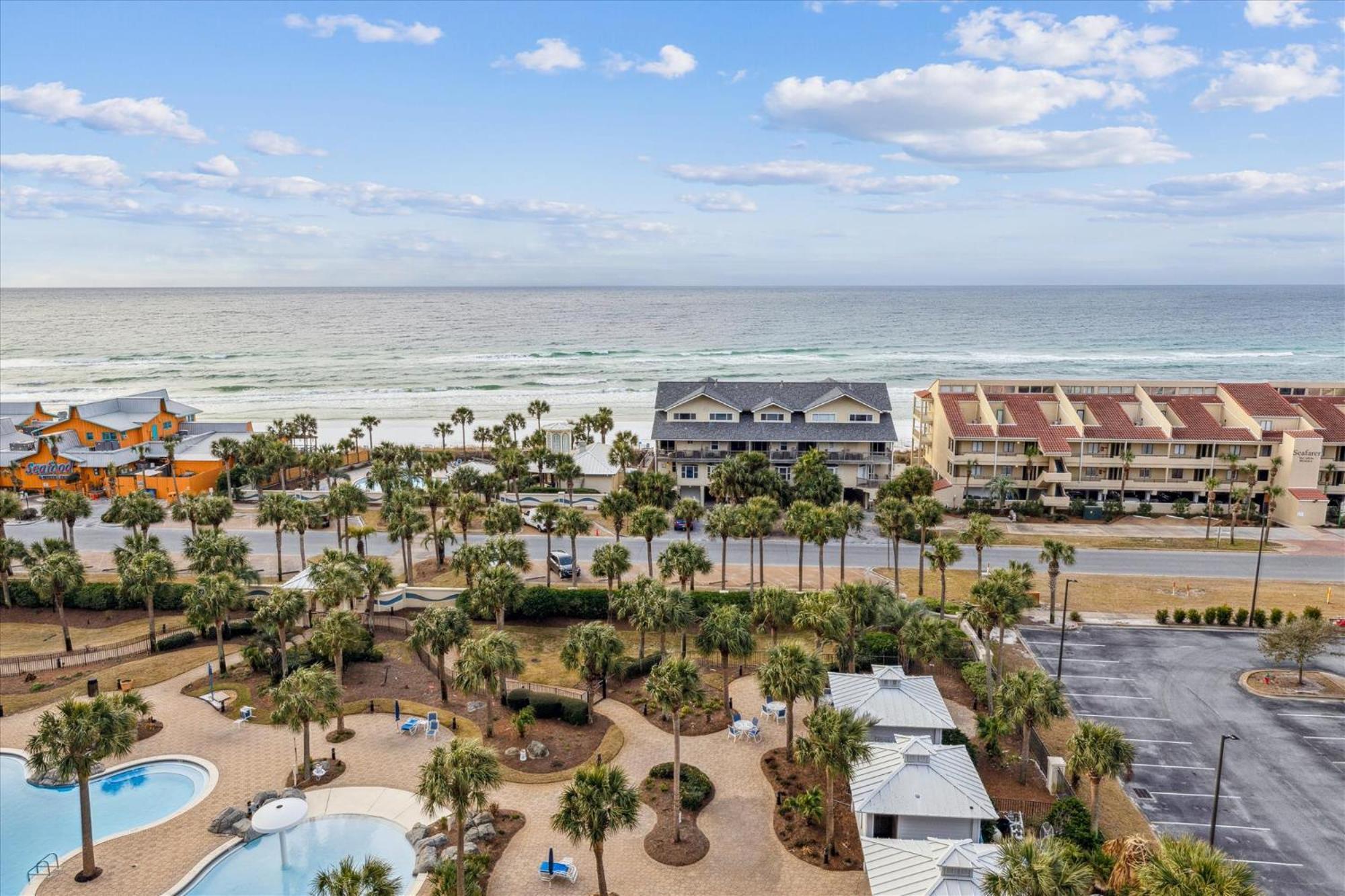 Sterling Shores 918- By Isle Apartment