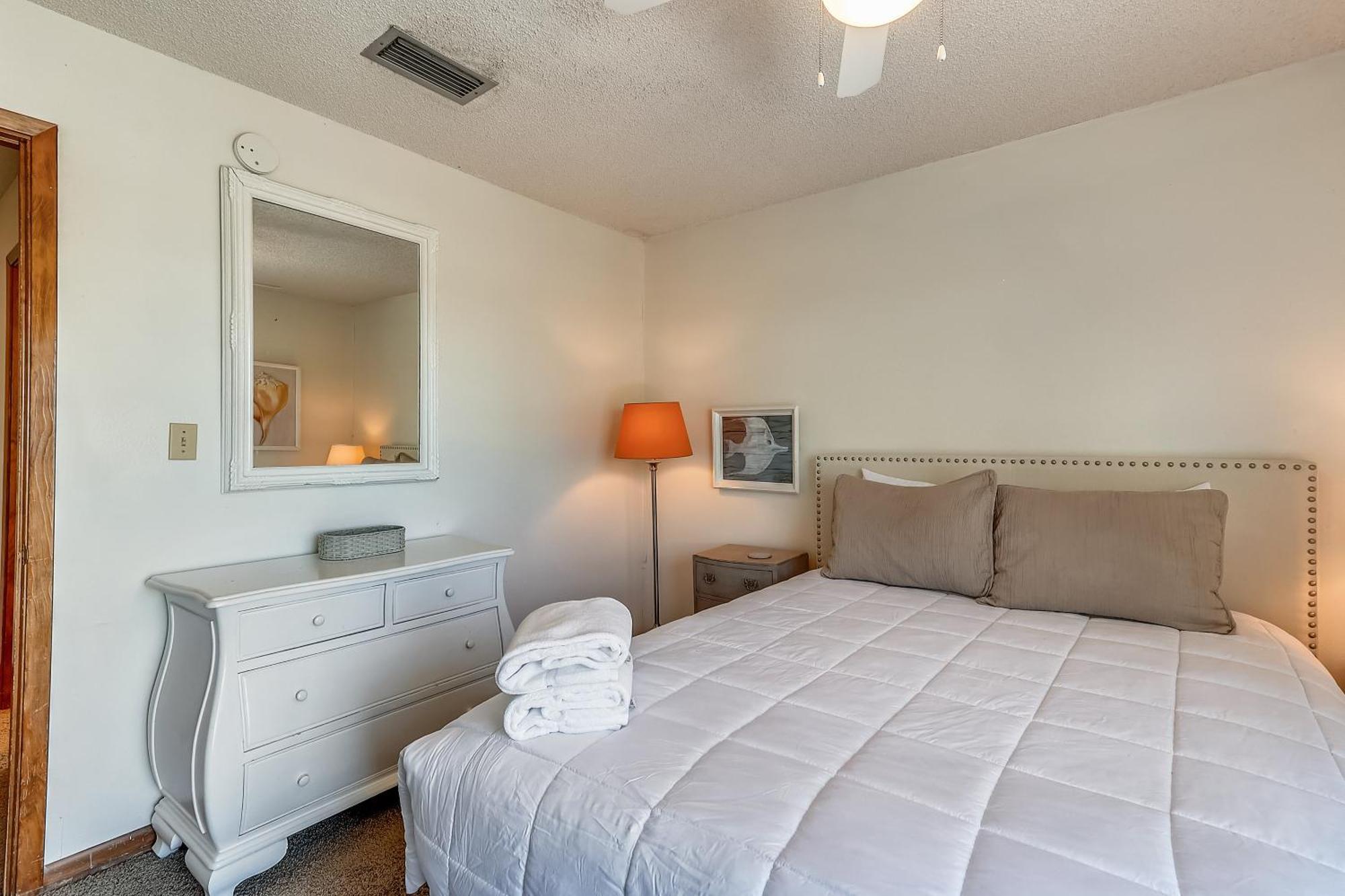 Magnolia By The Sea- By Isle Holiday home Destin