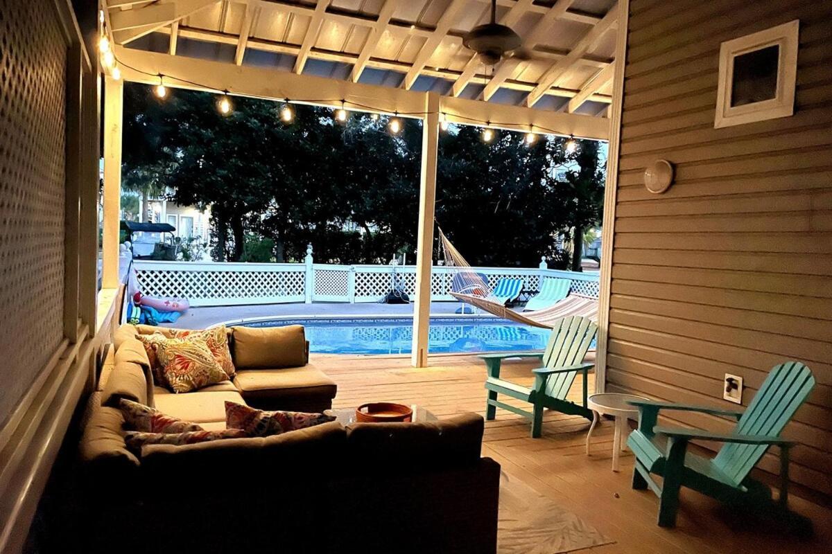 Holiday home Timeless Traditions Poolheat & Golf Cart Deals Destin