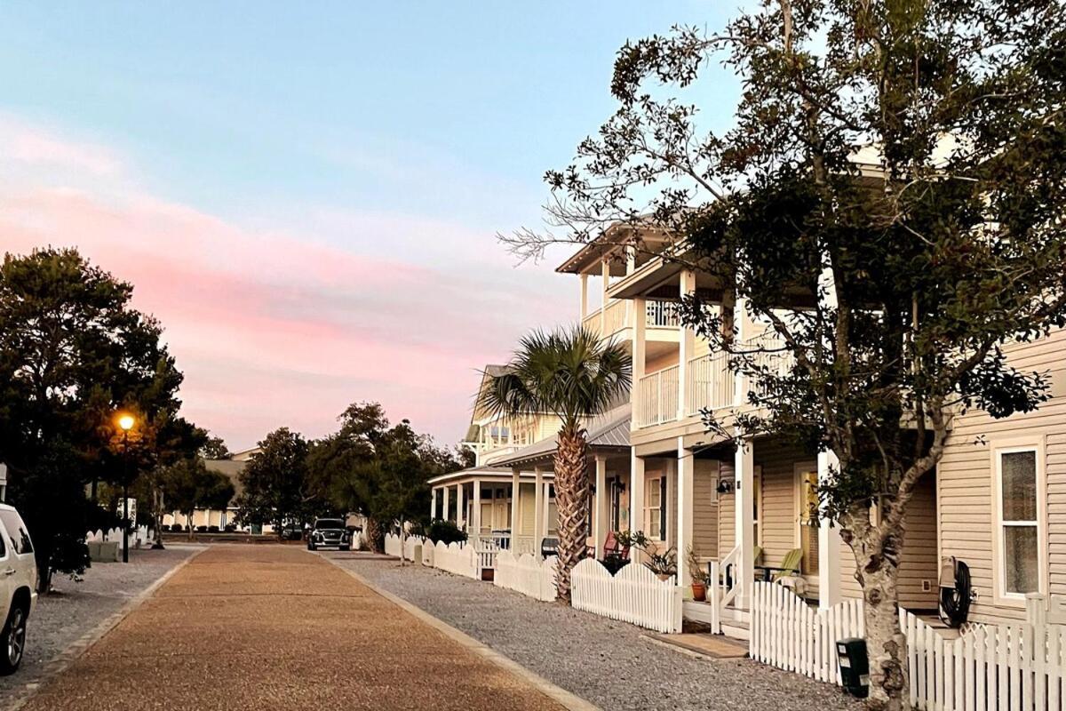 Timeless Traditions Poolheat & Golf Cart Deals * Destin