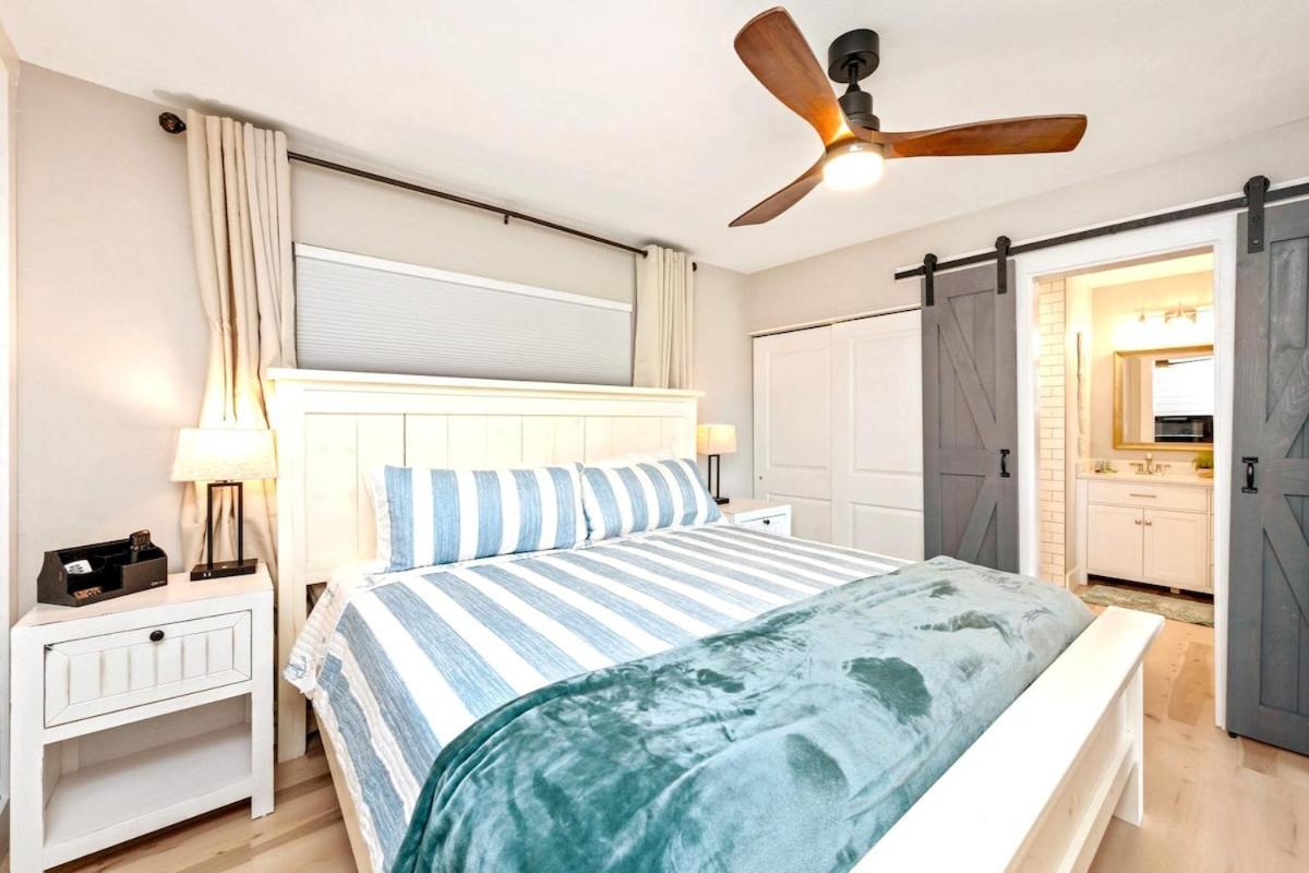 Holiday home So Fire So Good 3 Comm Pools Lakeview Fireplace *