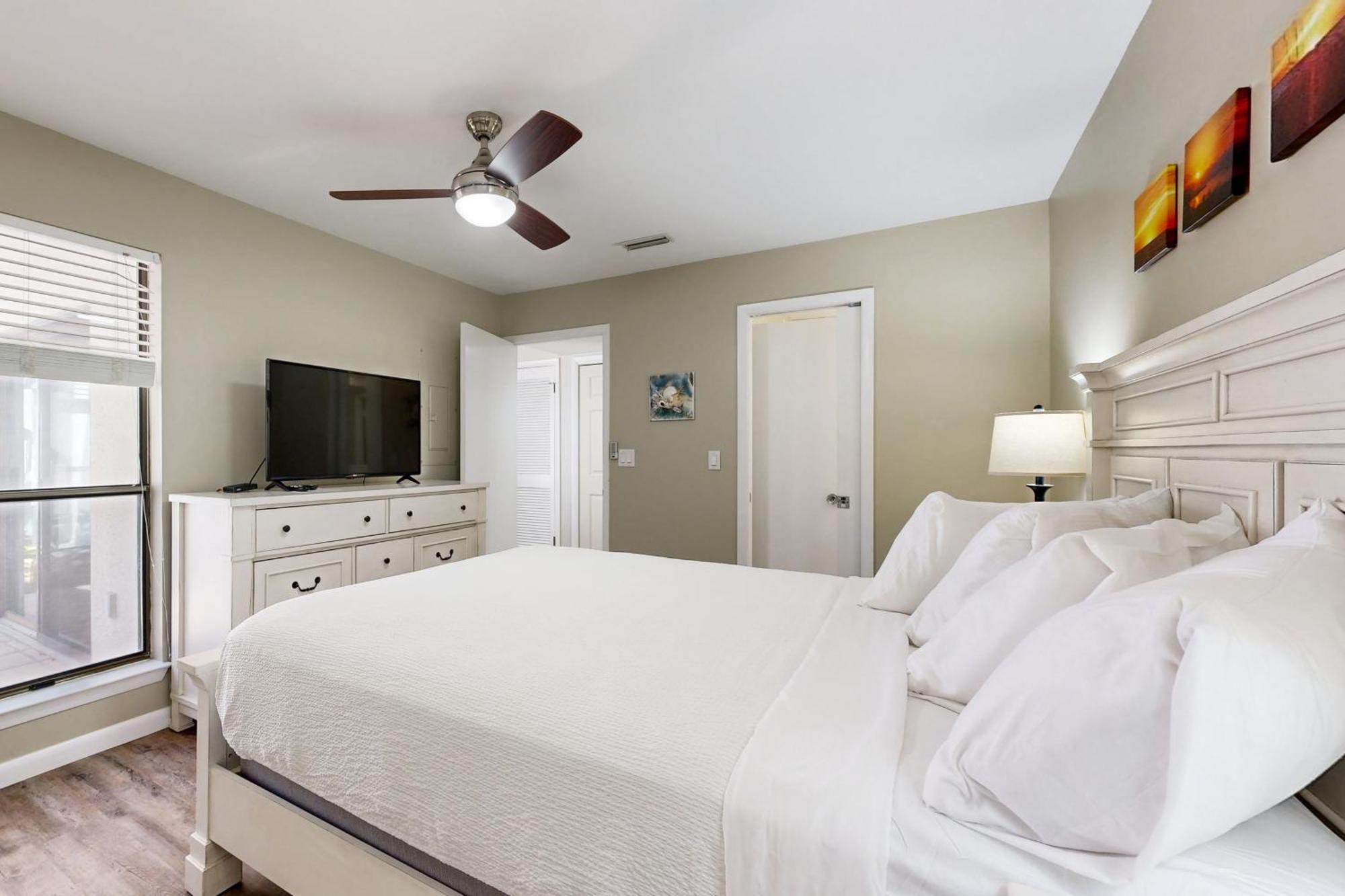 Tops'l Tennis Village 18 * Destin