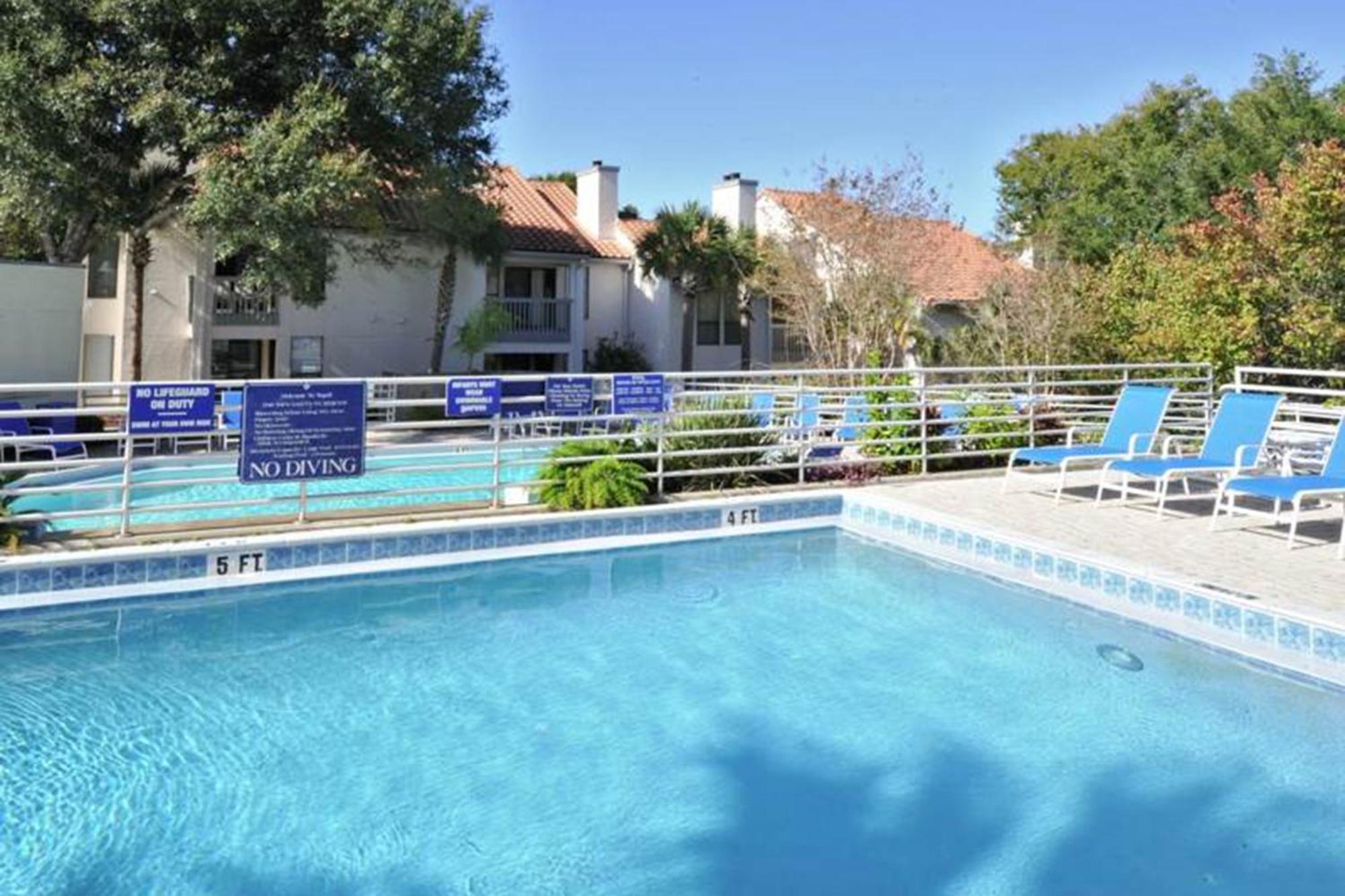 Tops'l Tennis Village 18 Apartment *