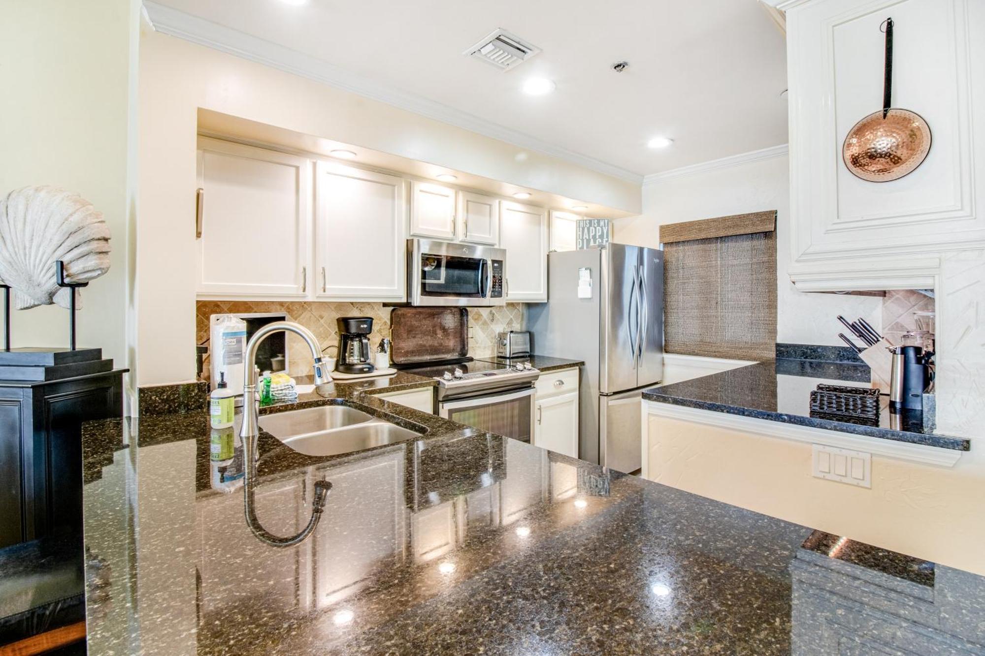 Tops'l Manor 312