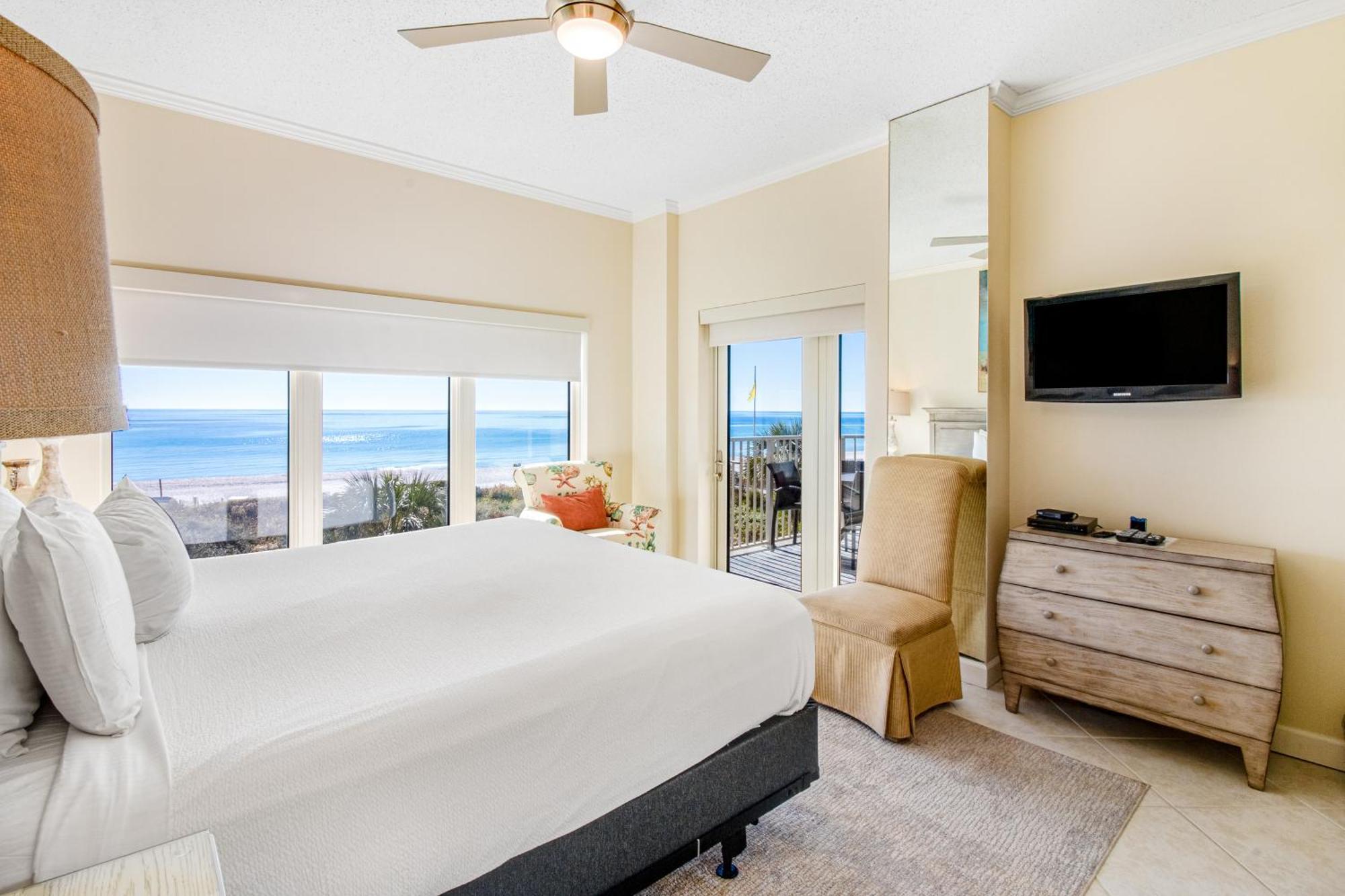 Tops'l Manor 312