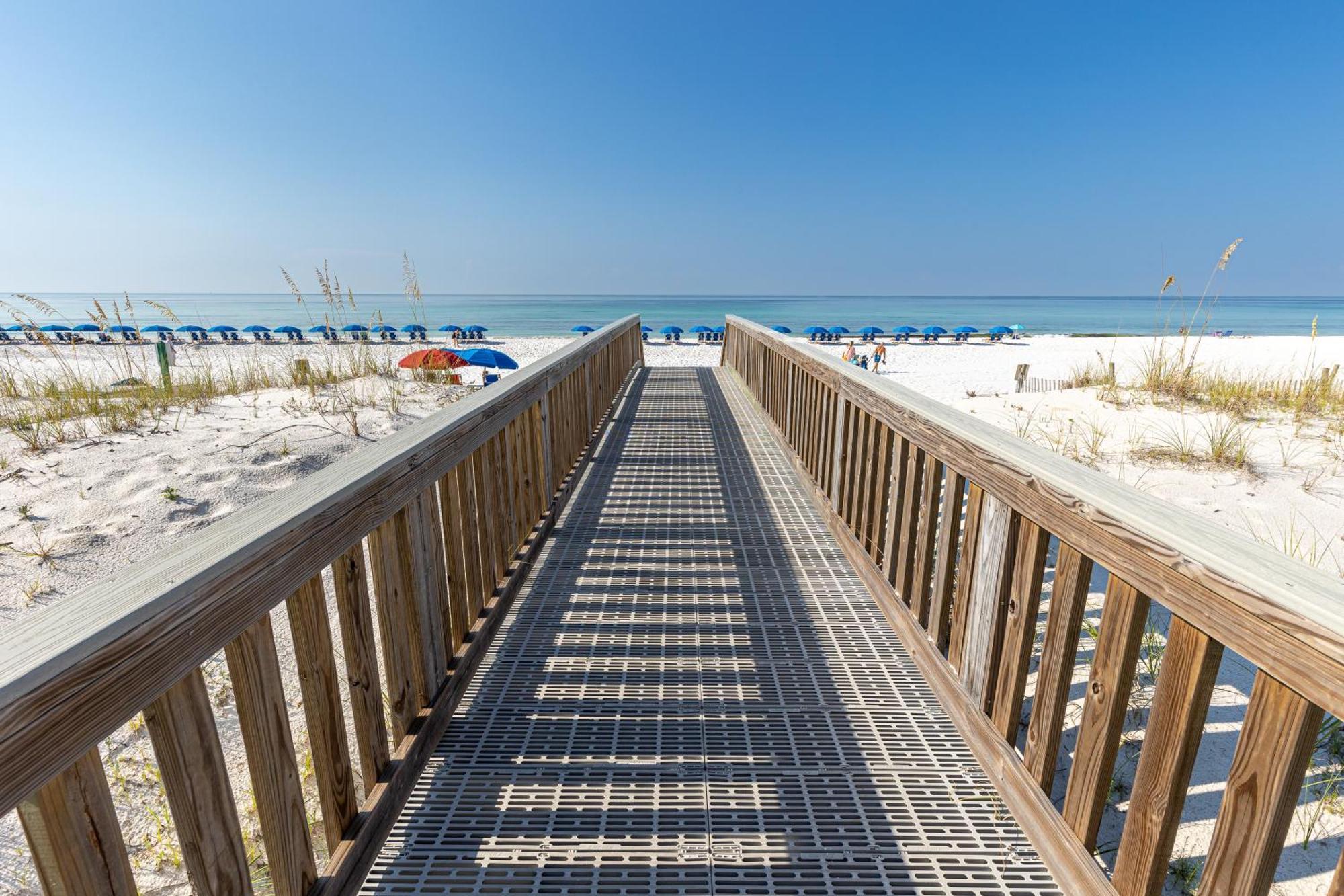 Sandpiper Cove 2021- By Isle Apartment *