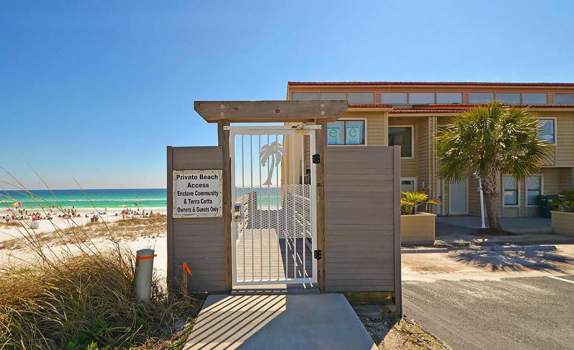 Holiday home Enclave 605a