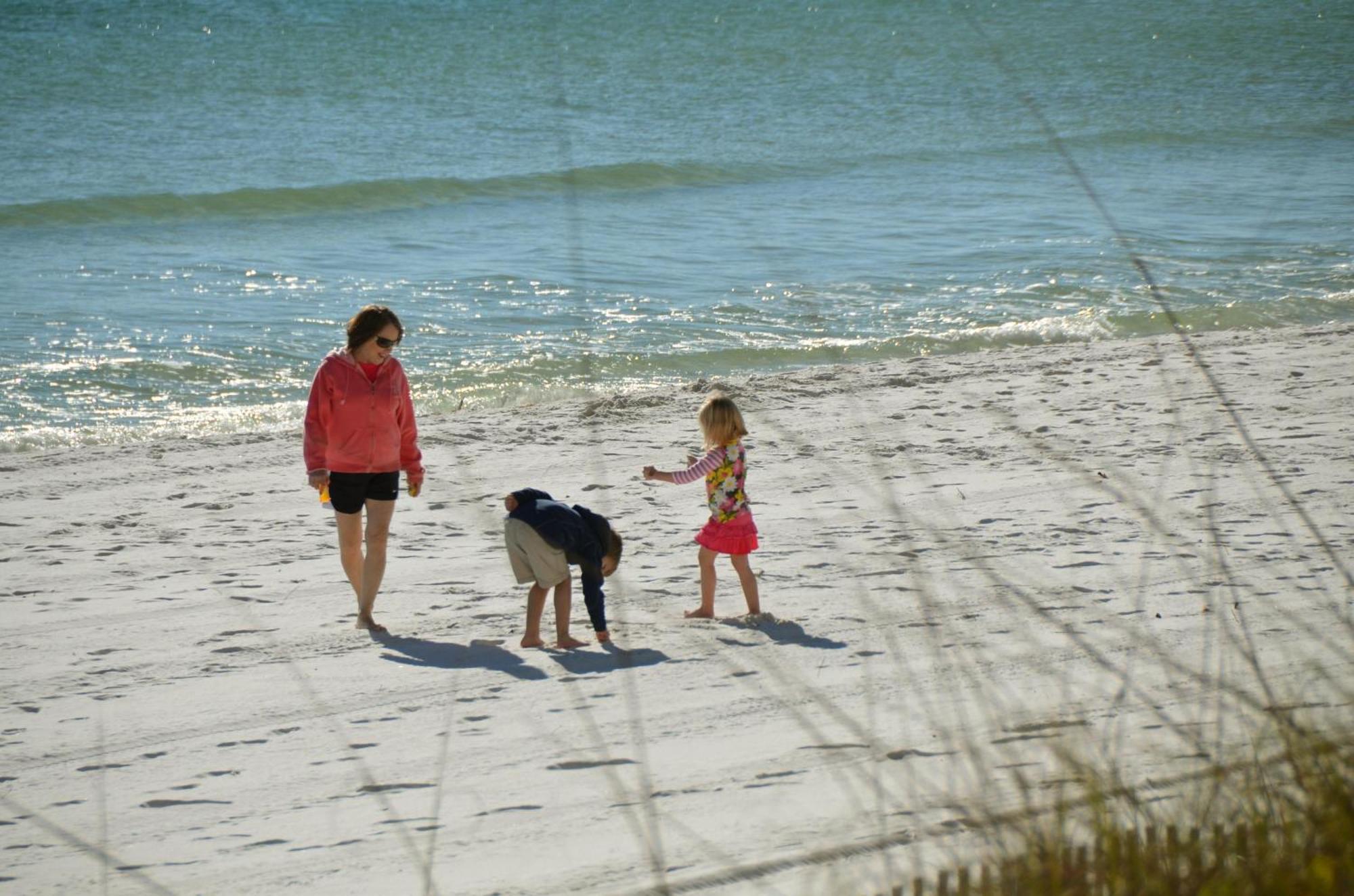4-8 Shoreline Towers Townhome 8 - Free Setup * Destin