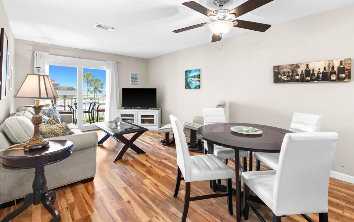 Holiday home Tradewinds 25
